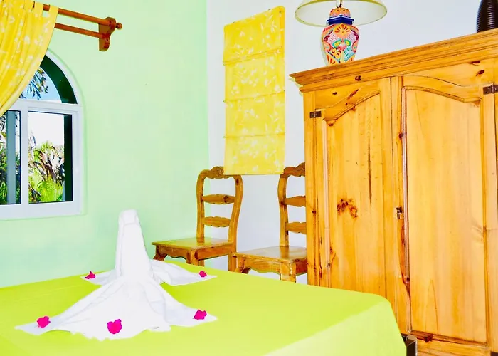 Gorgeous 11 People Superior With Pool Playacar Phase 2 Villa Playa del Carmen