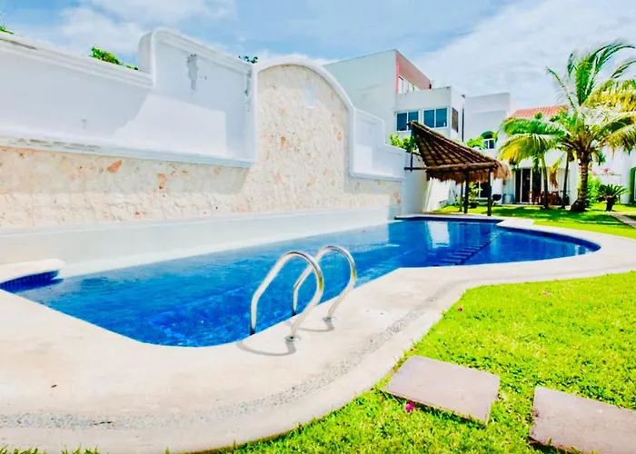 Villa Gorgeous 11 People Superior With Pool Playacar Phase 2 *
